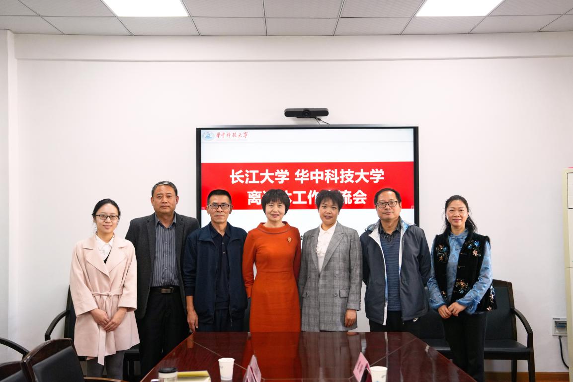 ea72b8a5d9f6bf1f9bd5c350894de38