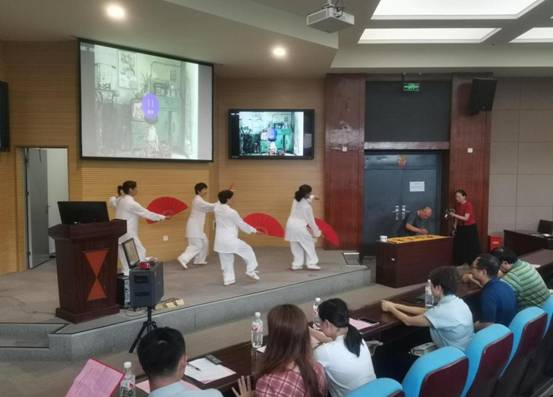 572afbc9033662c1574ae744bfe395c